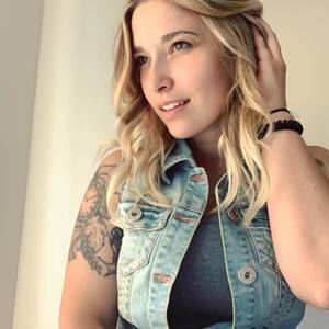 Meet your Posher, Destiny